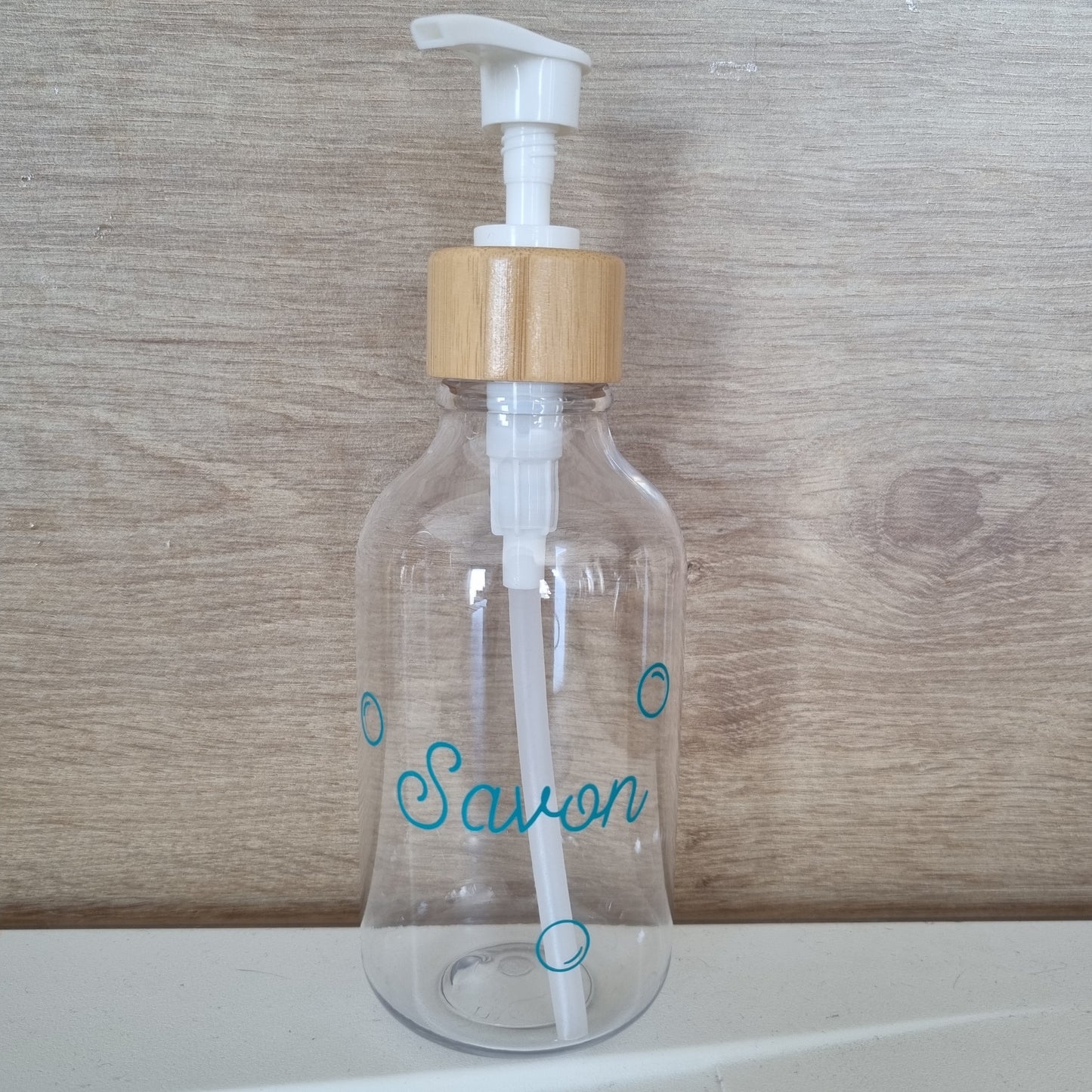 Distributeur de savon personnalisé 🧼